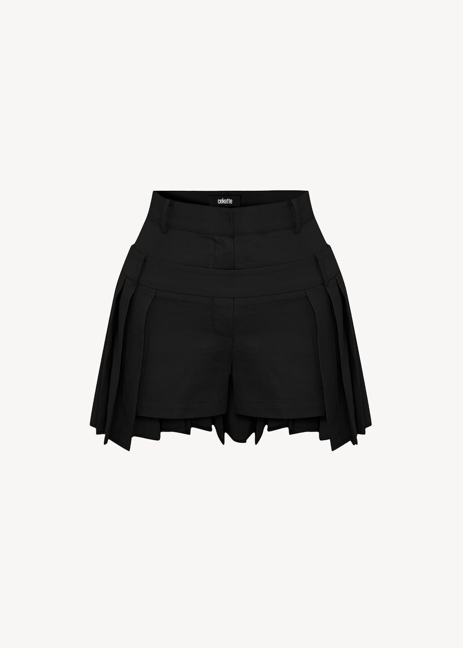 DOUBLE WAISTED PLEATED SHORT IN BLACK