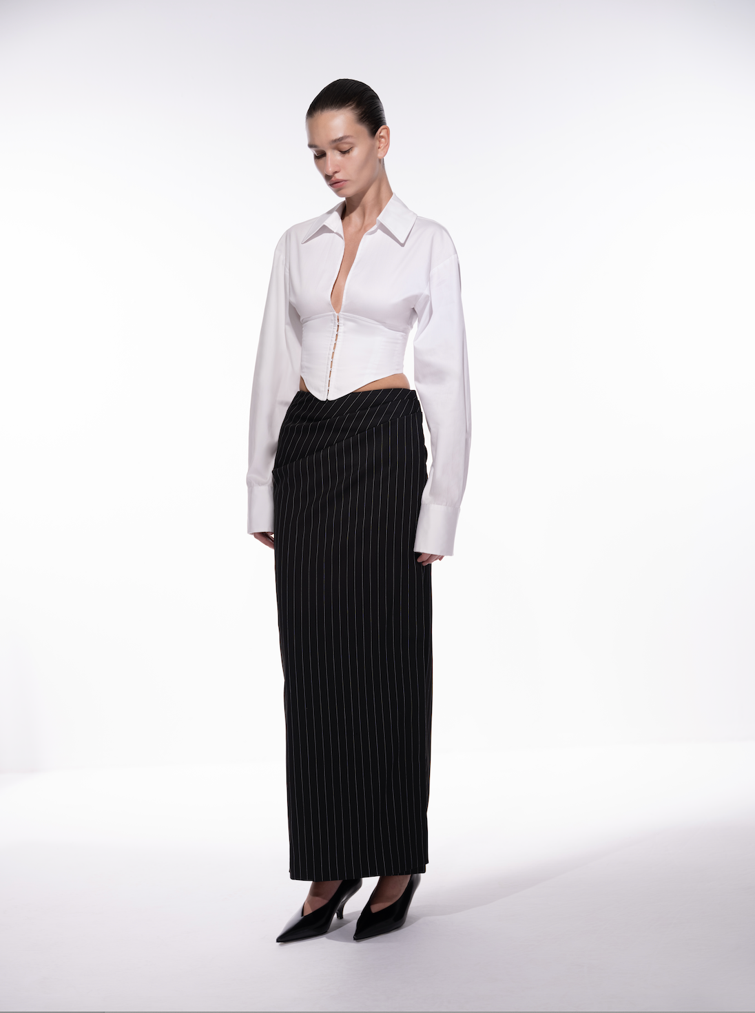 HANDE SKIRT IN PINSTRIPE