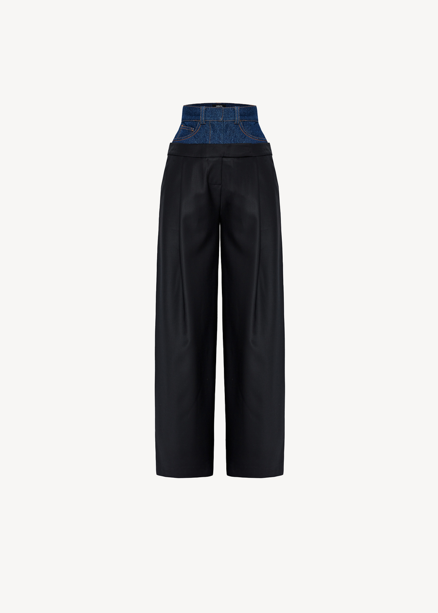 THE NEW DOUBLE WAISTED PANTS IN NAVY